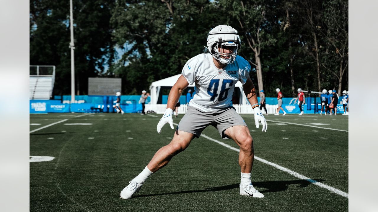 Amon-Ra St. Brown returns to Lions practice, Taylor Decker ramps up  activity 