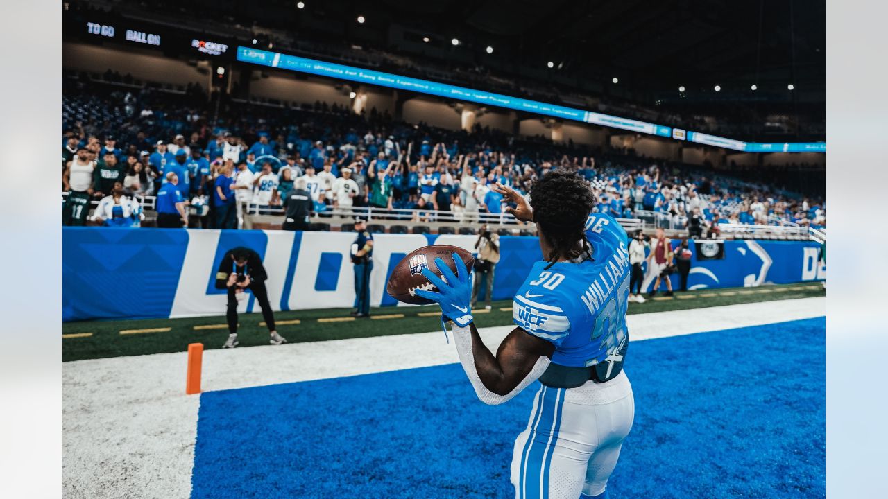 Detroit Lions Legend Barry Sanders Talks Madden Cover and Why He