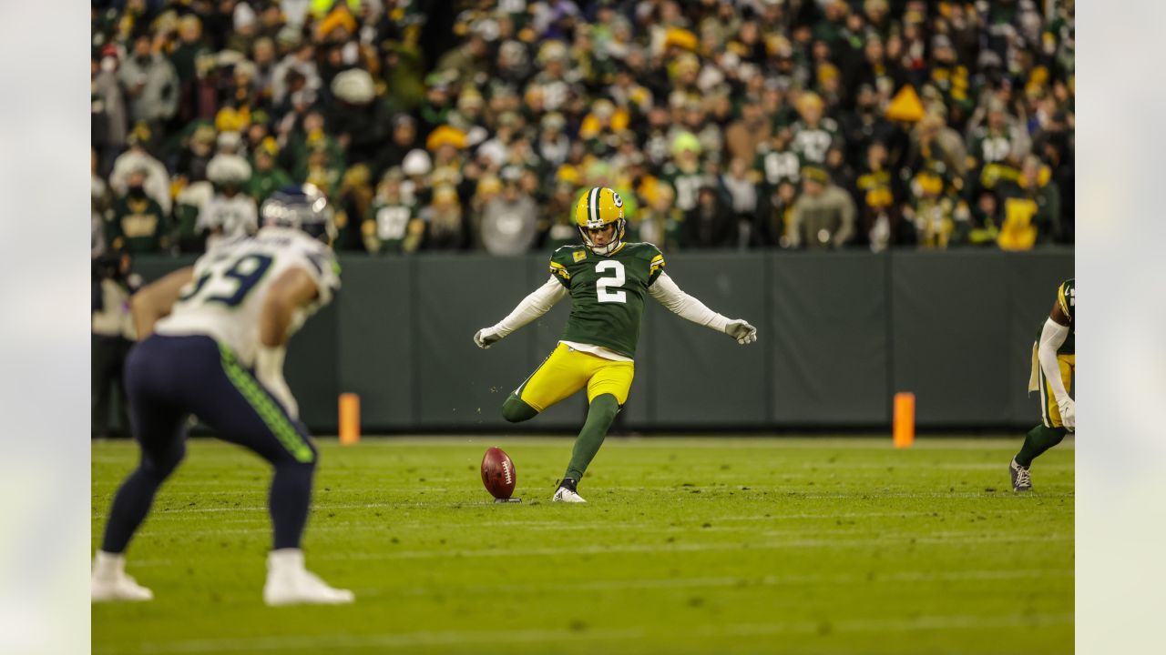 Mason Crosby passes physical, makes Packers' 53-man roster