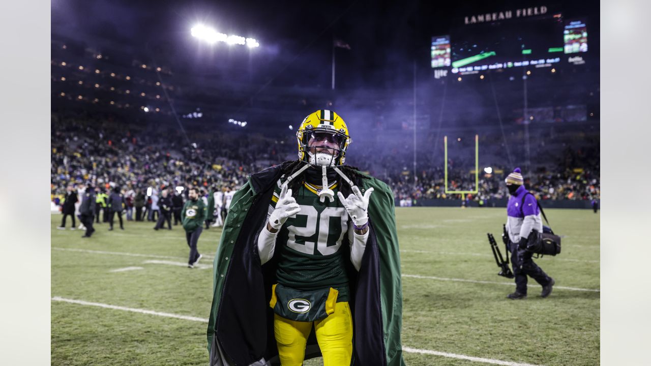 Packers dominate Vikings at Lambeau Field 41-17