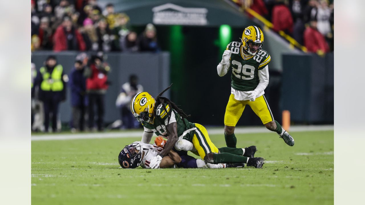 GREEN BAY, WI - DECEMBER 12: Chicago Bears wide receiver Jakeem Grant (17)  runs during a game between the Green Bay Packers and the Chicago Bears at  Lambeau Field on December 12