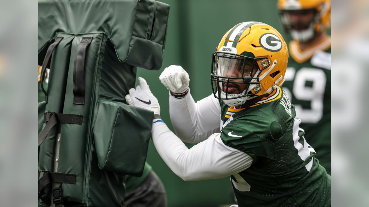 Davante Adams takes coaching, leadership to heart