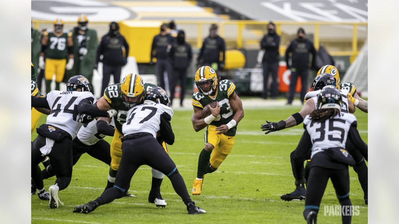 Aaron Jones happy to re-sign with Green Bay, believes Packers have  'unfinished business'