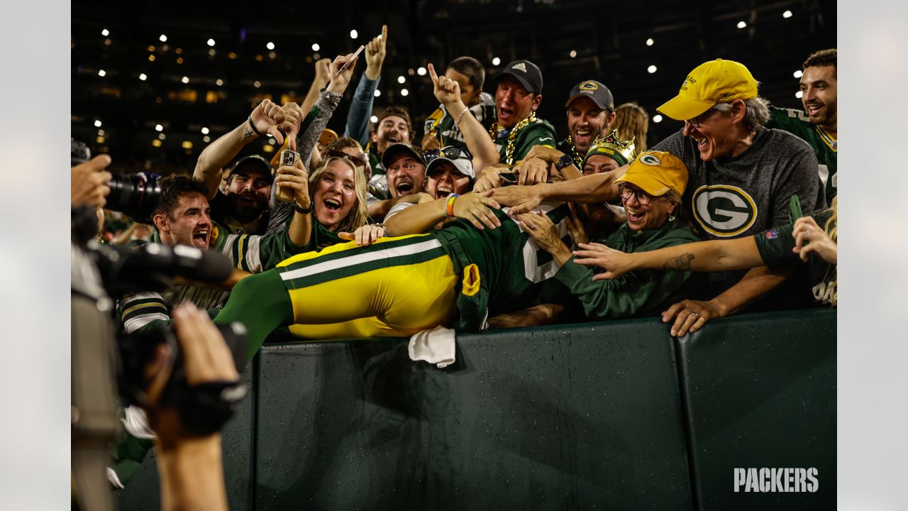 Packers fans gear up, tailgate but prayers for Super Bowl fade