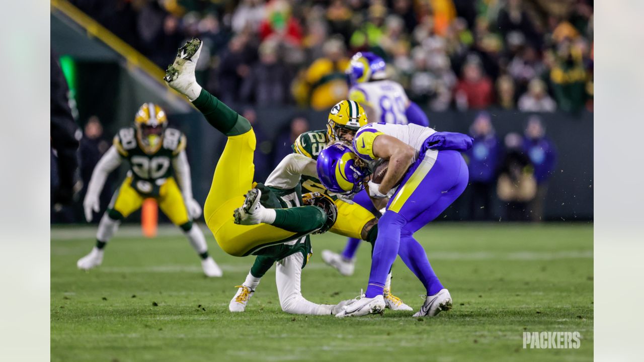 AJ Dillon helps Packers beat Rams to keep playoff hopes alive