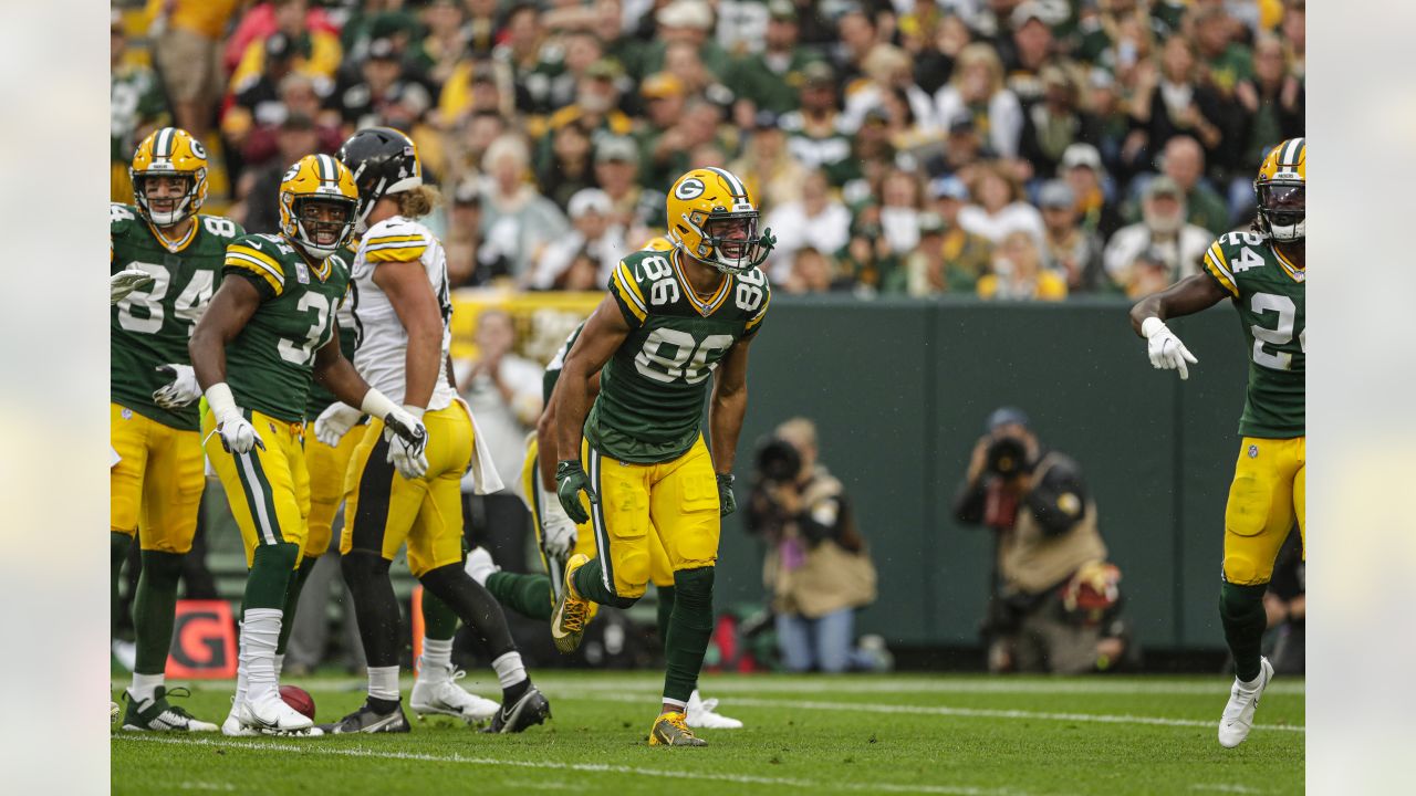 Packers equipment manager Red Batty built a pocket in