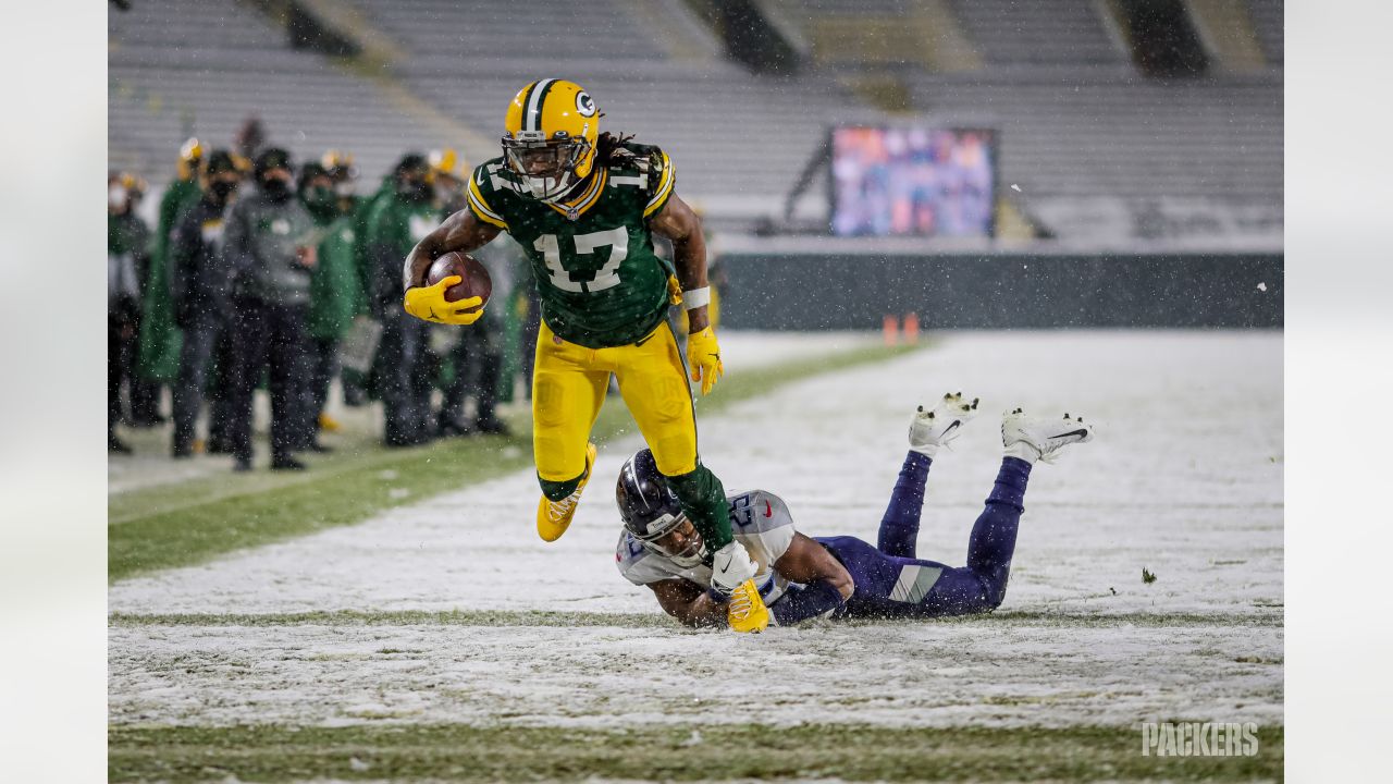 Packers Time Capsule: AJ Dillon plows through the snow in 2020 win