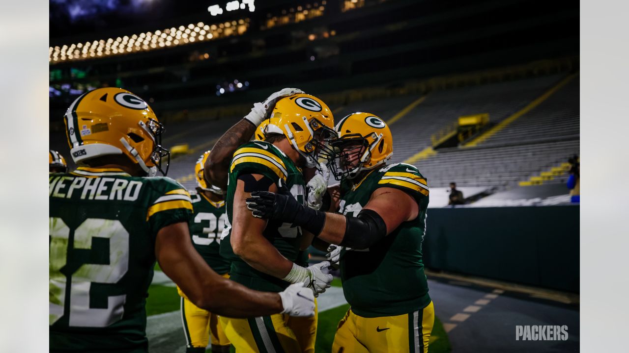 Packers TE Robert Tonyan scores career-high 3 TDs in dominant win against  Falcons