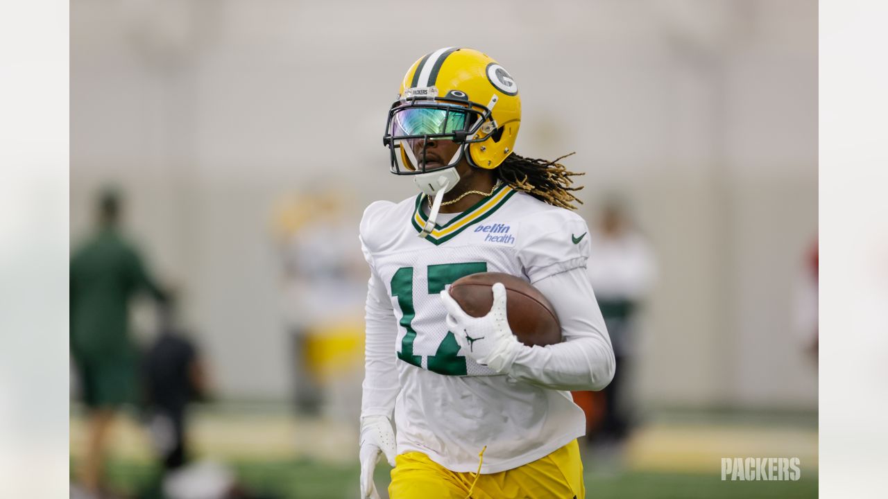 Aaron Rodgers discusses Davante Adams' absence; WR Allen Lazard on COVID-19  list, out Thursday