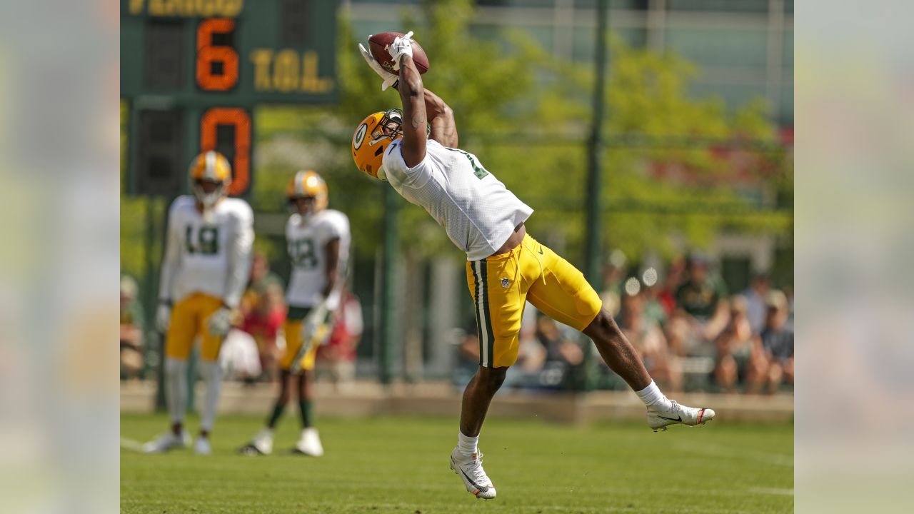 Trevor Davis, Jake Kumerow share good day as WR competition keeps rolling