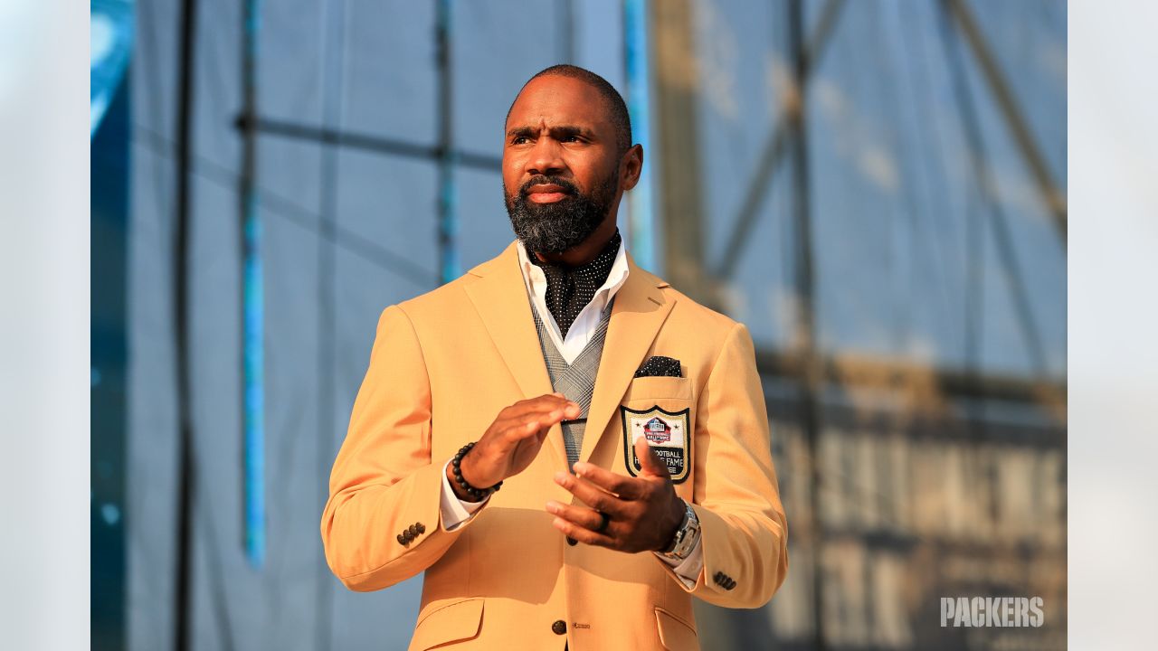 Charles Woodson's passion on full display as he enters Hall of Fame