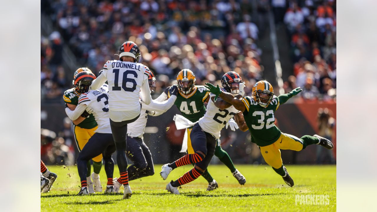 Green Bay Packers defensive tackle Kenny Clark produces pivotal  fumble-takeaway for Packers vs. Chicago Bears quarterback Justin Fields