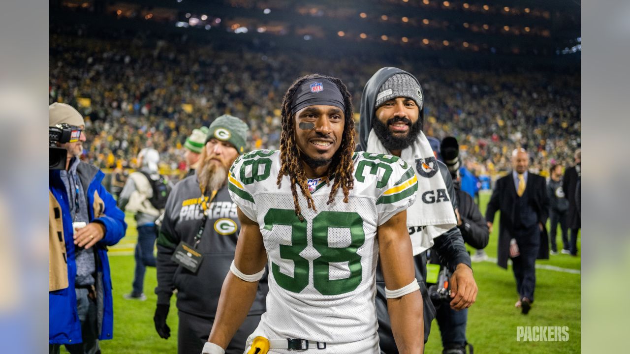 Green Bay Packers wide receiver Allen Lazard catches during pregame of an  NFL football game against the Detroit Lions, Sunday, Nov. 6, 2022, in  Detroit. (AP Photo/Duane Burleson Stock Photo - Alamy