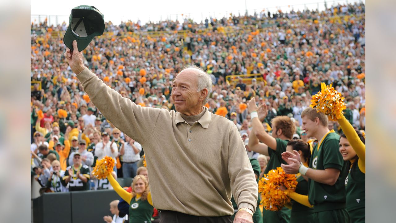 As they celebrate Bart Starr's life, friends and former Packers