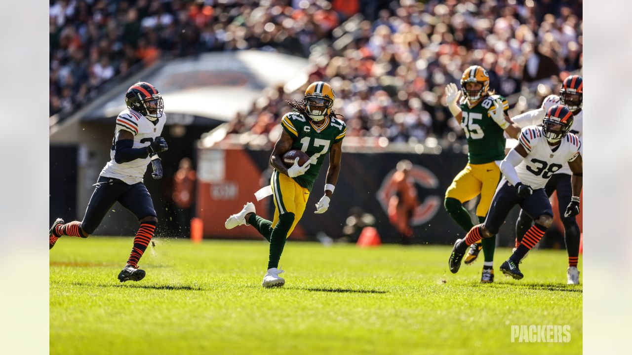 Packers vs. Bears score, takeaways: Aaron Jones runs wild as Green Bay  rolls past Bears at Lambeau Field 