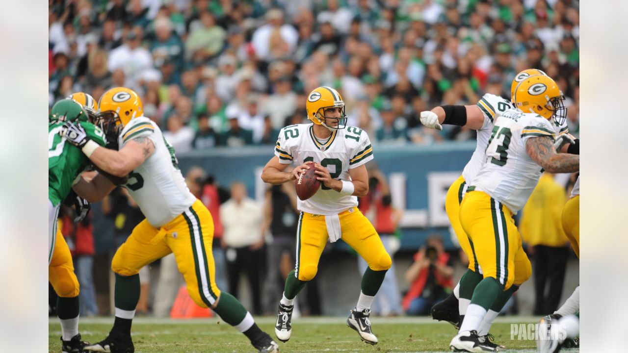 Aaron Rodgers Agrees to New Contract With Green Bay Packers: NFL Network -  Bloomberg