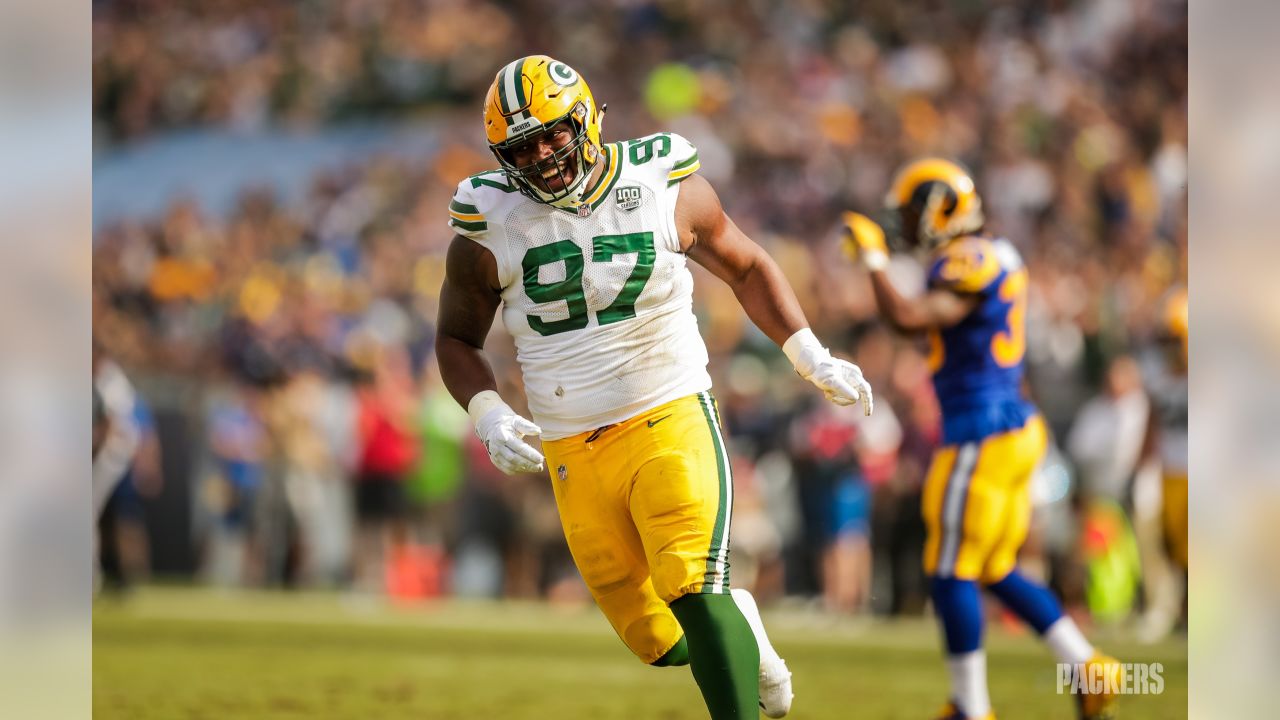 Packers sign Kenny Clark to four-year extension - WTMJ