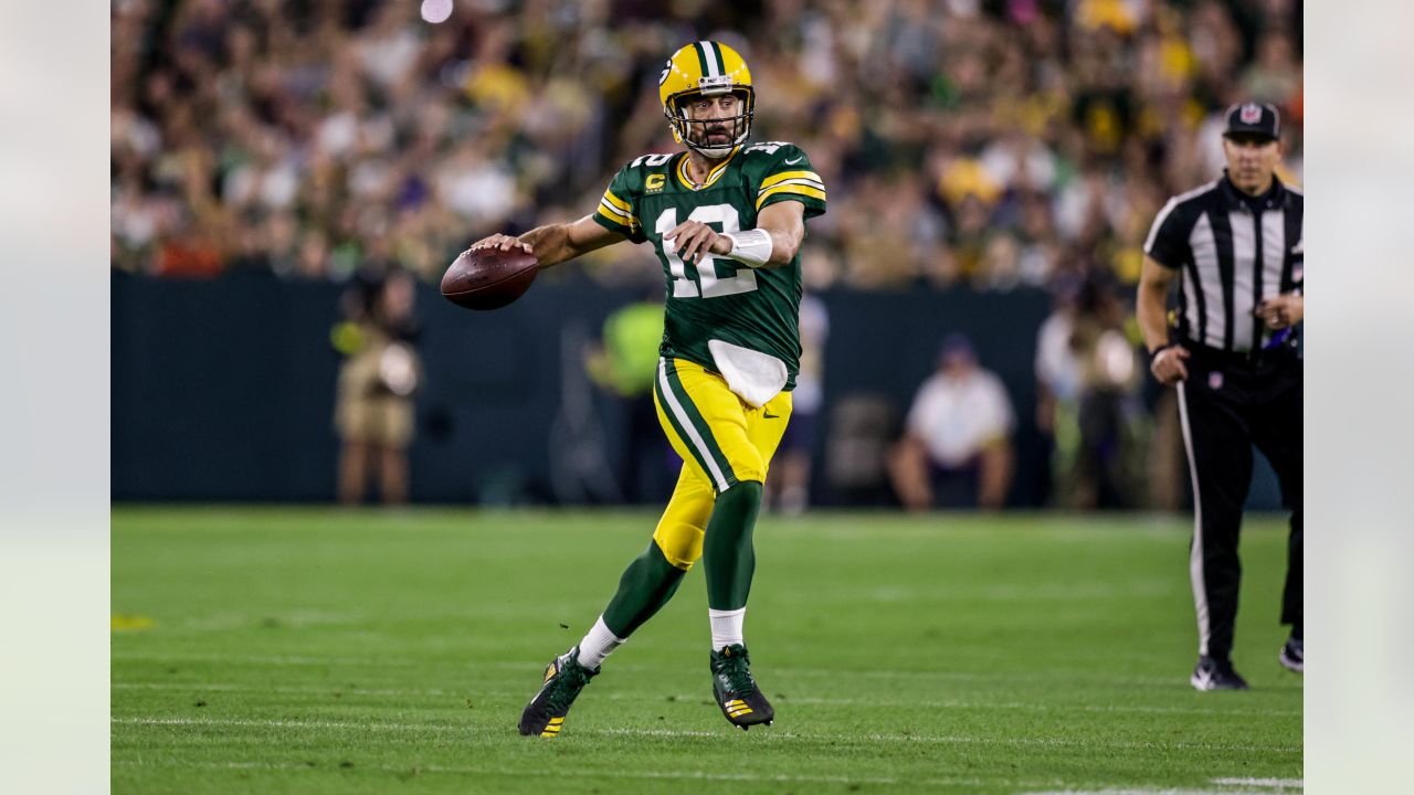 2022 NFL Week Two: Green Bay Packers running game tramples Chicago Bears  dreams - Windy City Gridiron