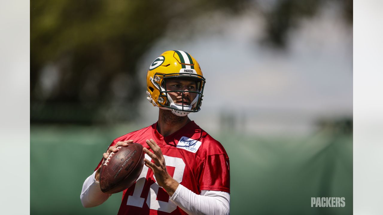 Green Bay Packers cornerback Eric Stokes (21) defends during an NFL against  the the Chicago Bears Sunday, Sept. 18, 2022, in Green Bay, Wis. (AP  Photo/Jeffrey Phelps Stock Photo - Alamy