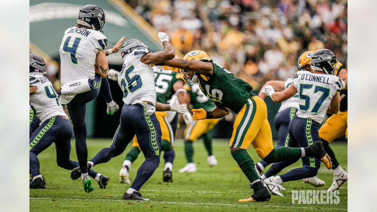 Anders Carlson hits 52-yarder to put Packers ahead in NFL debut