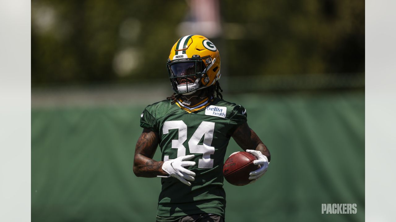 Green Bay Packers cornerback Eric Stokes (21) plays defense during an NFL  football game against the New England Patriots Sunday, Oct. 2, 2022, in  Green Bay, Wis. (AP Photo/Jeffrey Phelps Stock Photo - Alamy