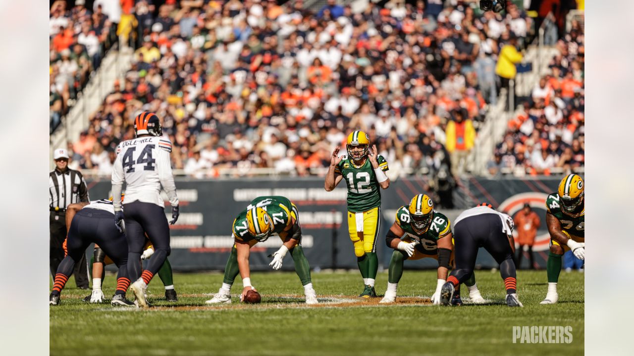 Packers vs. Bears score, takeaways: Aaron Jones runs wild as Green Bay  rolls past Bears at Lambeau Field 