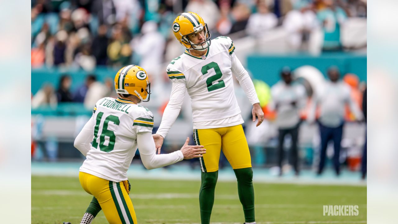 Packers vs. Dolphins same-game parlay picks: Fade Tua, but back the  Dolphins on Christmas Day