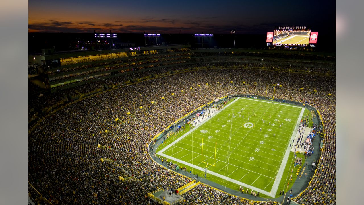 Green Bay Packers on X: QB1 has arrived at @LambeauField #NEvsGB