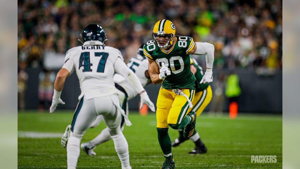 Packers let one get away to Eagles, 34-27