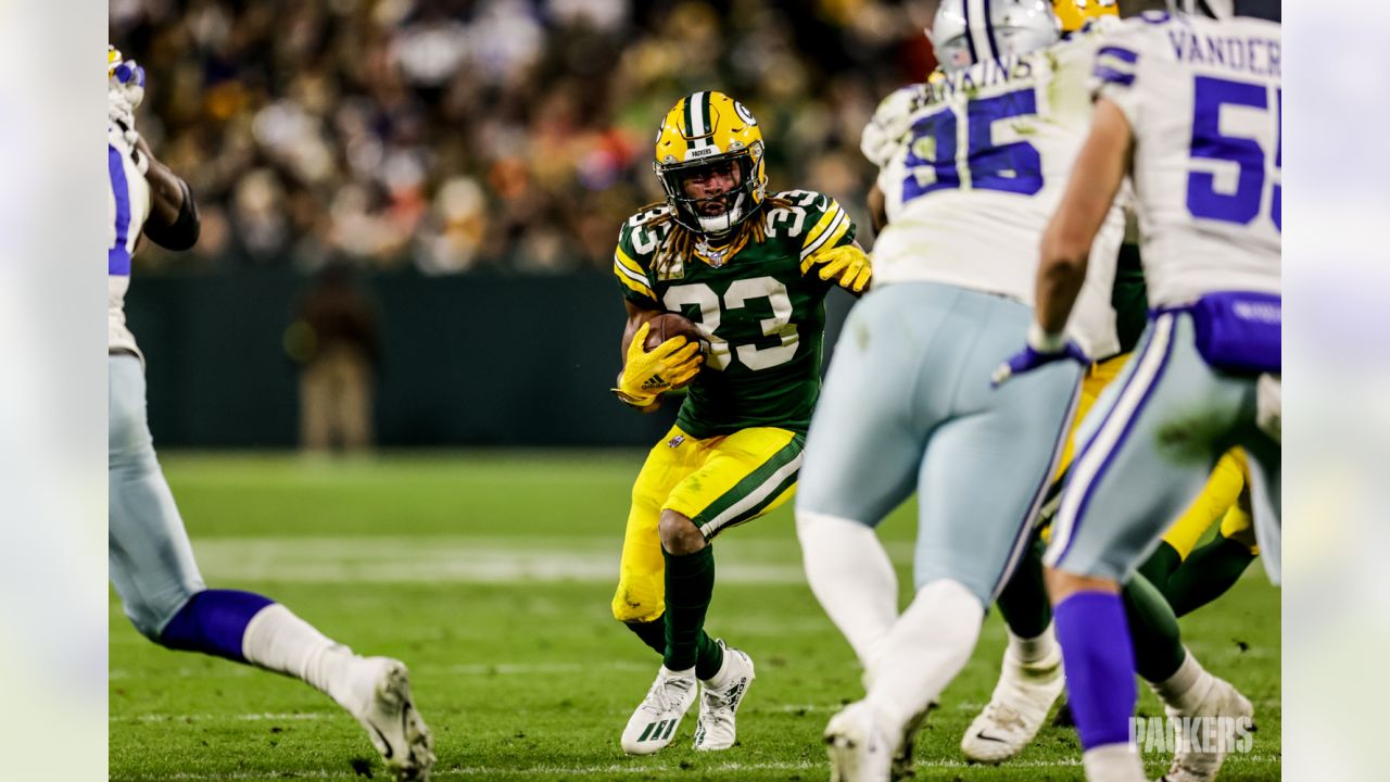 Packers rookie Christian Watson celebrates 58-yard TD with end zone backflip