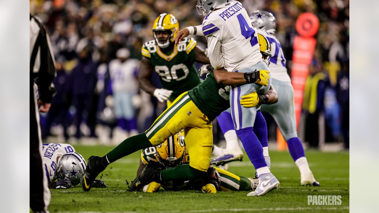 Packers rookie Christian Watson celebrates 58-yard TD with end zone backflip