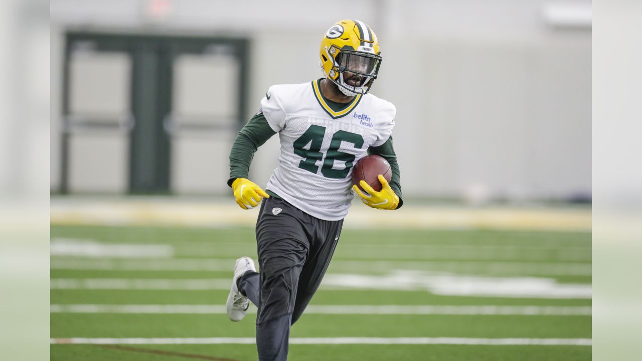 Green Bay Packers linebacker Oren Burks times snap perfectly for  lightning-quick sack