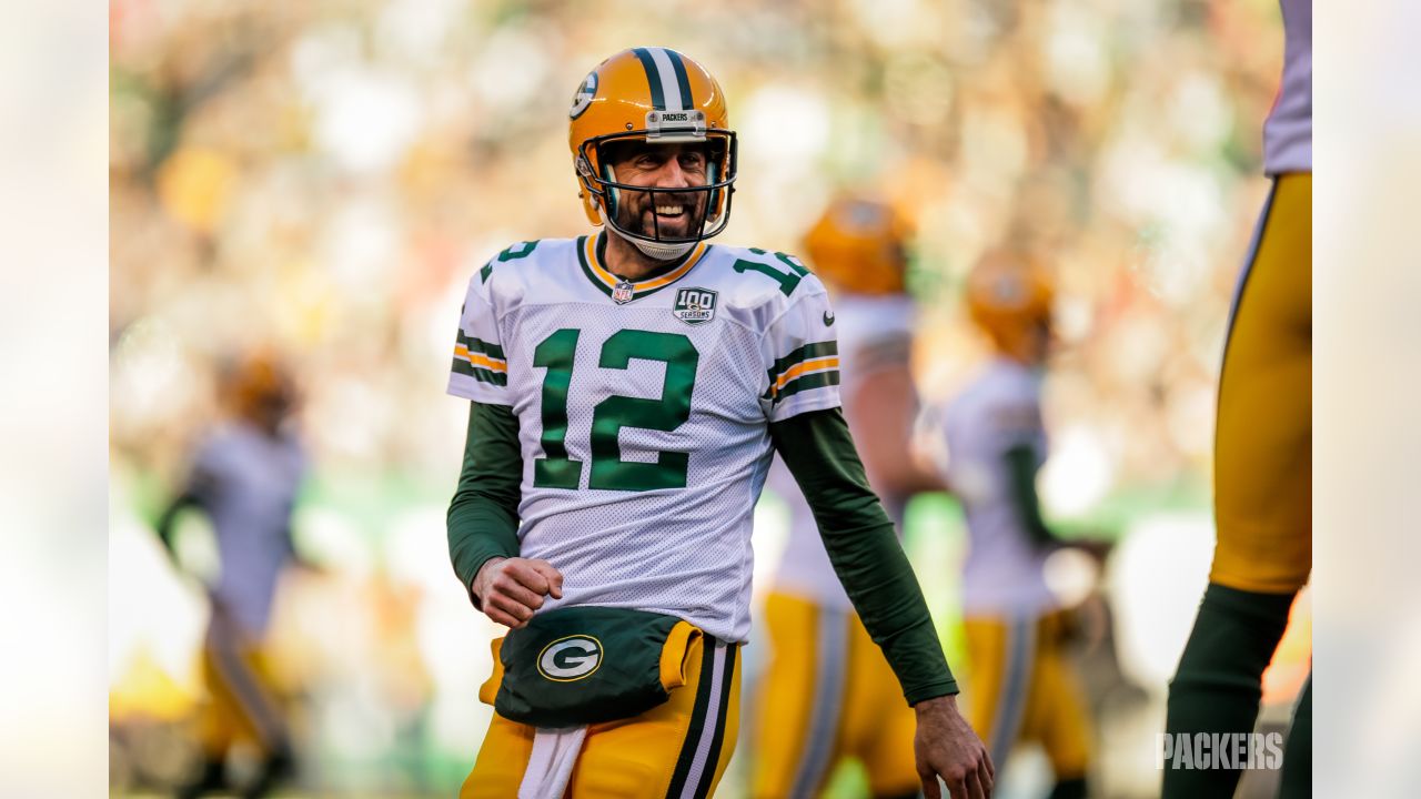 Aaron Rodgers Signs Contract Extension with Packers - Sports Illustrated  Green Bay Packers News, Analysis and More