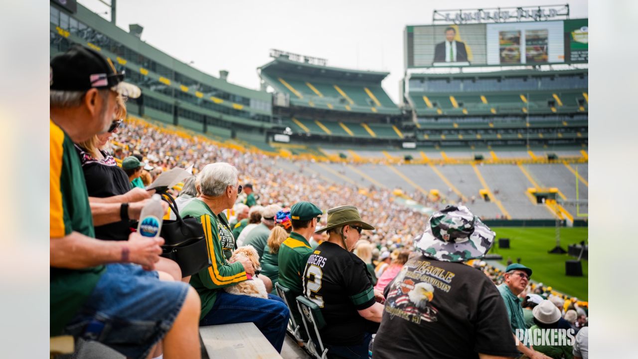 Packers Upgrading Club-Level Concourse At Lambeau Field