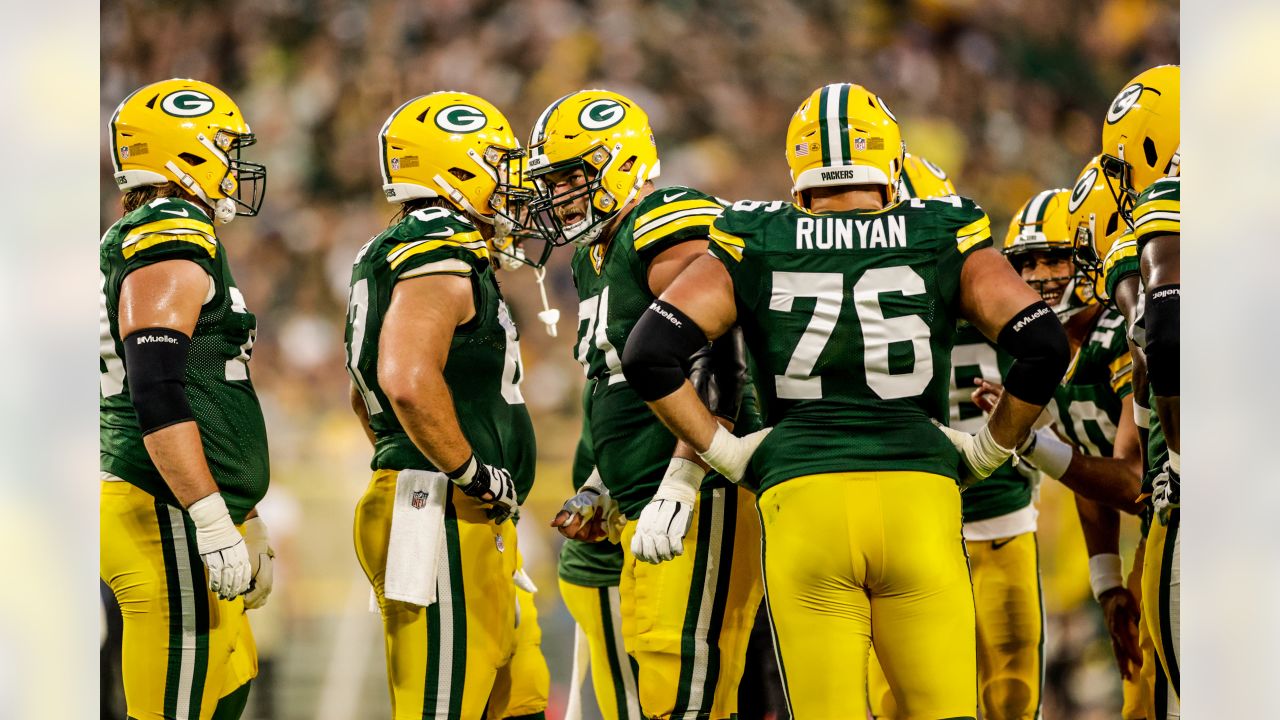 Green Bay Packers on X: 51-yard run to the HOUSE for Danny Etling &  @AaronRodgers12 is loving it! TOUCHDOWN! 