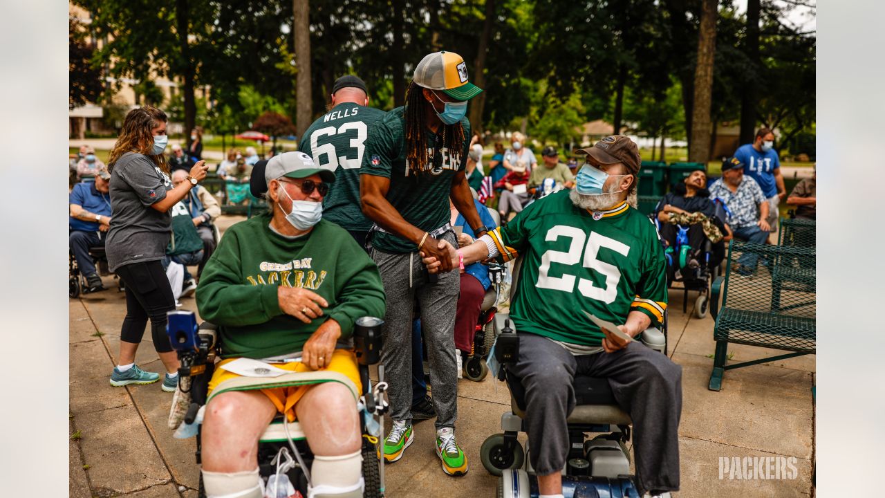 Packers visit The Waterford on 2022 Packers Road Trip - Sonida Senior Living