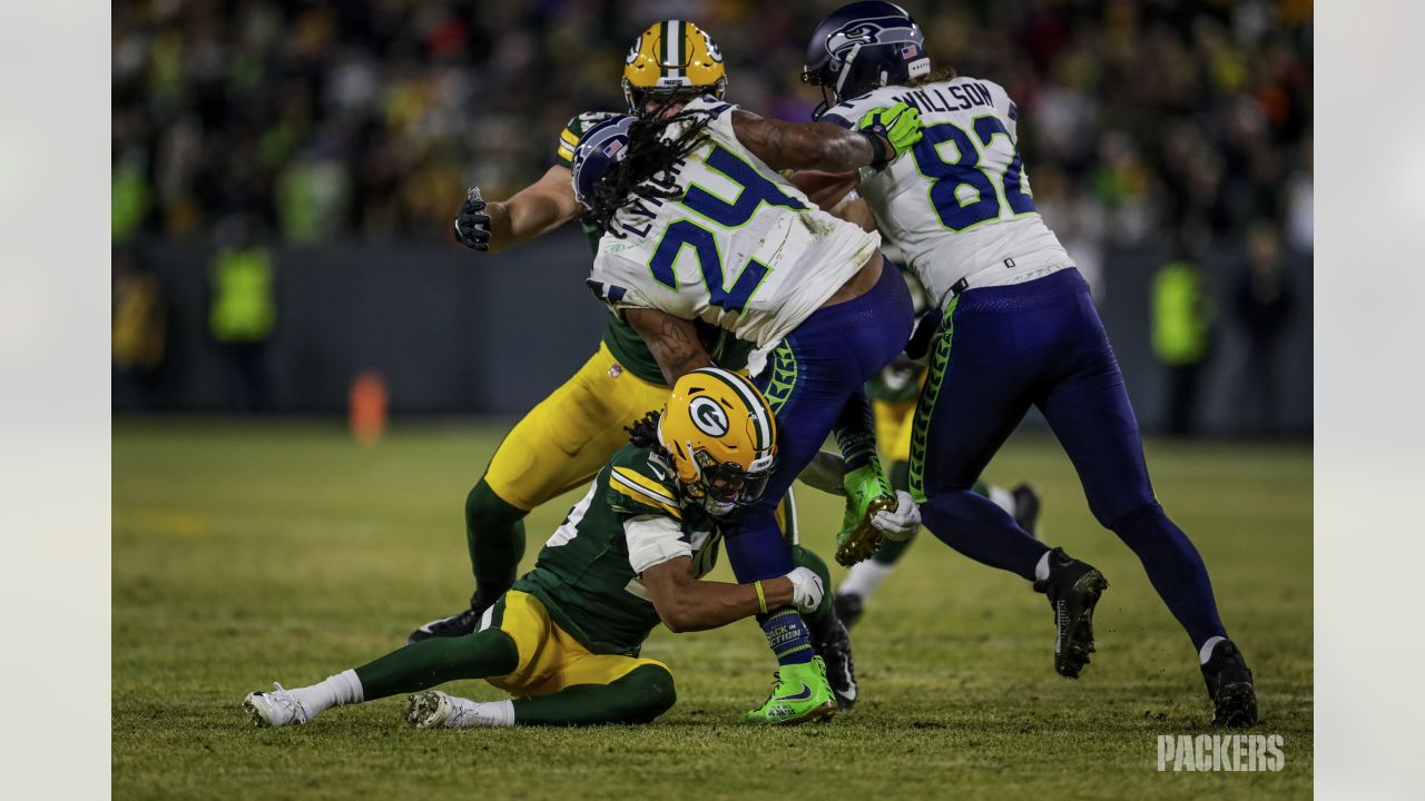 Photo: Packers cornerback Kevin King is tackled in Chicago - CHI2019090536  