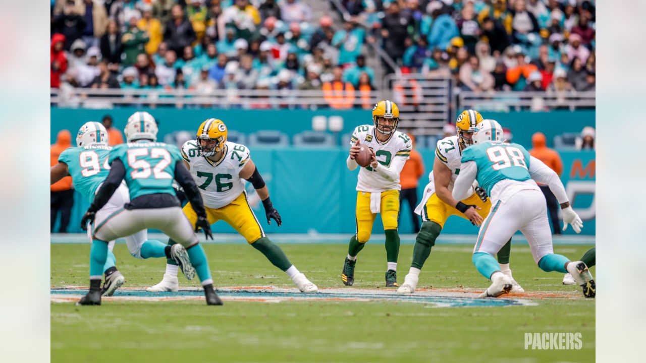 Packers deliver on Christmas Day with 26-20 upset win over Dolphins - Acme  Packing Company