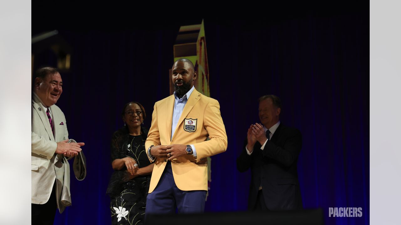 Woodson embracing the lifetime honor of being a Hall of Famer