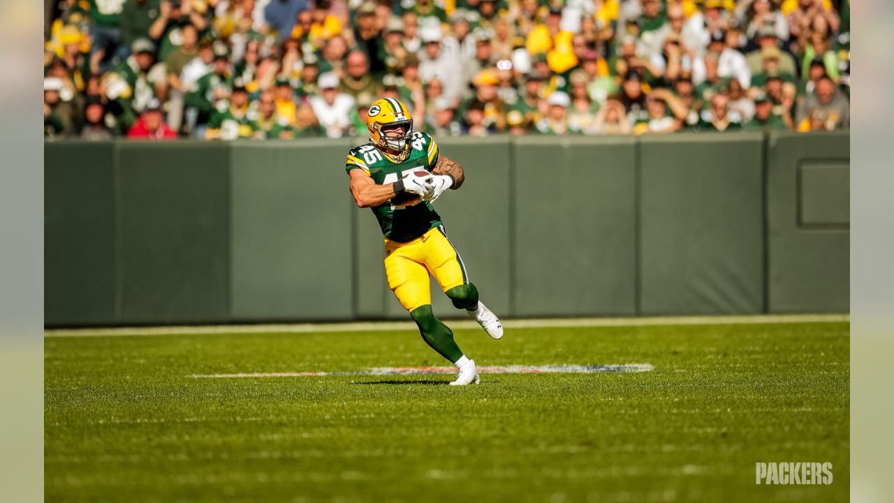 Blake Martinez's hustle, defense's goal-line stand lift Packers