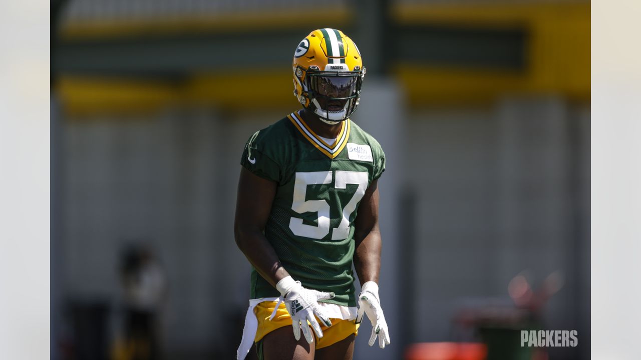 Green Bay Packers cornerback Eric Stokes (21) defends during an NFL against  the the Chicago Bears Sunday, Sept. 18, 2022, in Green Bay, Wis. (AP  Photo/Jeffrey Phelps Stock Photo - Alamy