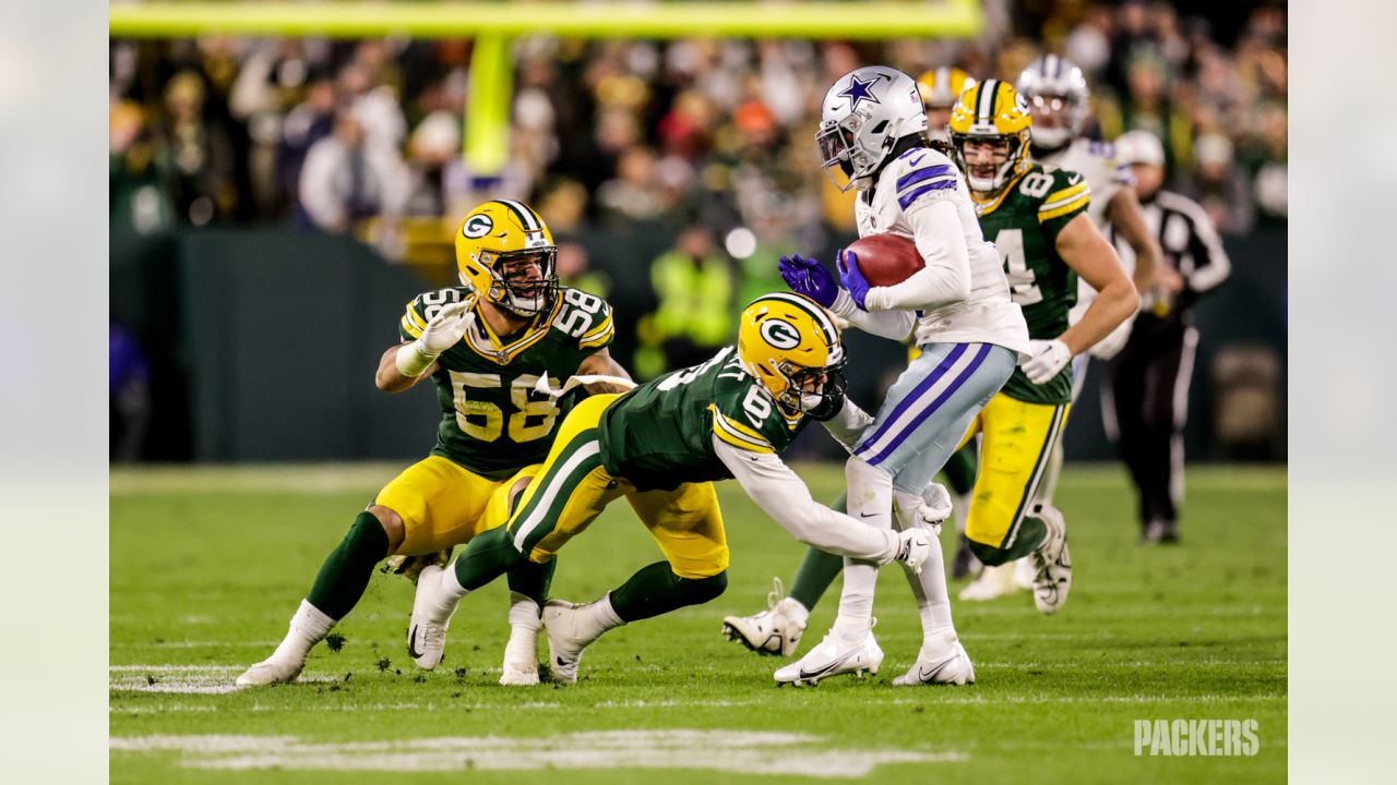 Packers rookie Christian Watson celebrates 58-yard TD with end zone backflip