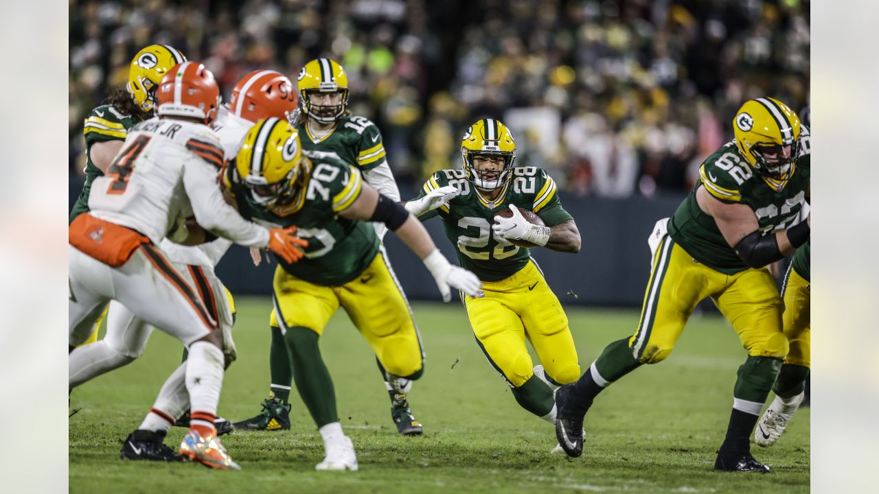 Gut Reactions: Packers win Christmas showdown with Browns