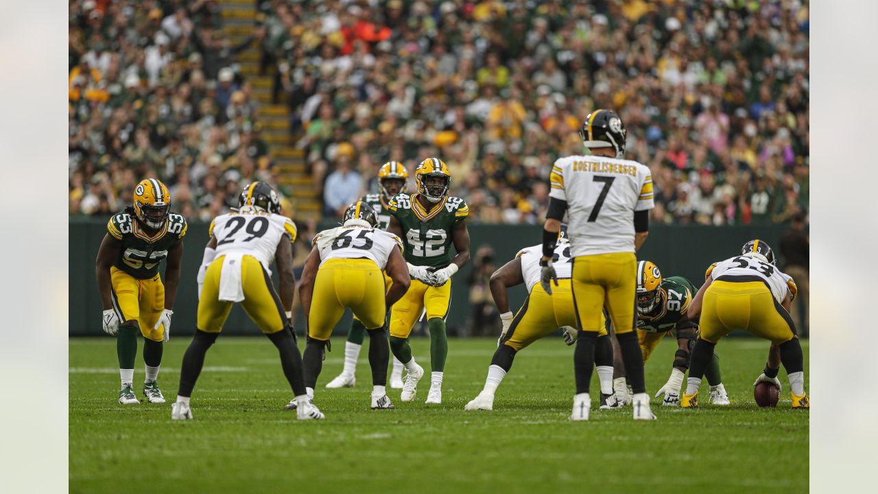 Matt LaFleur Tells Packers Fans To Stop Doing 'Wave' When Offense Has Ball  - Sports Illustrated Green Bay Packers News, Analysis and More