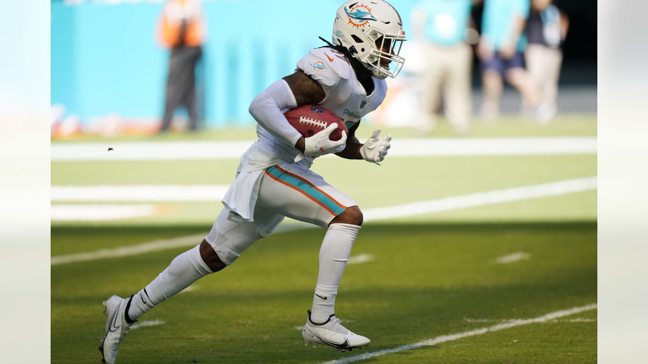 Bills vs. Dolphins Prop Bets: Snowy Saturday Predictions for Jaylen Waddle,  James Cook, Tua Tagovailoa, and