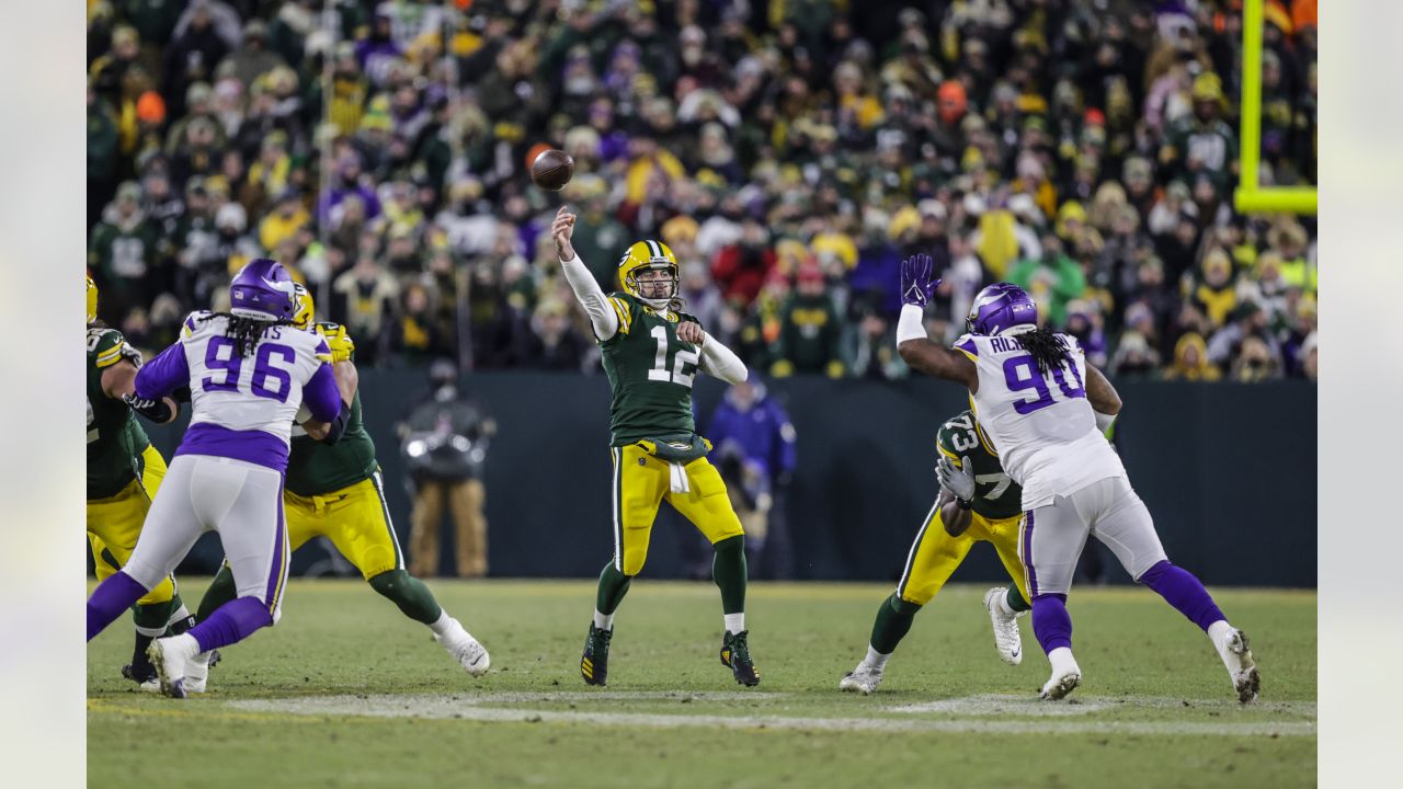 Davante Adams on pace to break Packers' single-season record for receptions  - Acme Packing Company