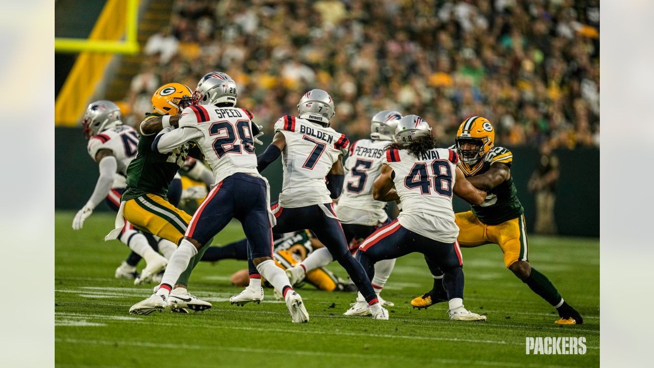 Patriots-Packers preseason game ended early after injury to Isaiah Bolden