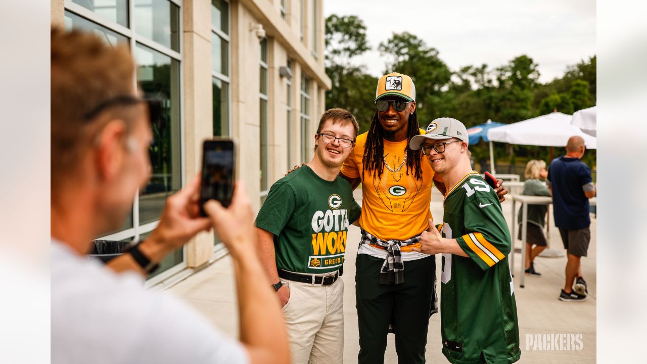 Green Bay Packers on X: The #PackersRoadTrip rolled into Hudson High  School to show support at their athletic fundraiser. 