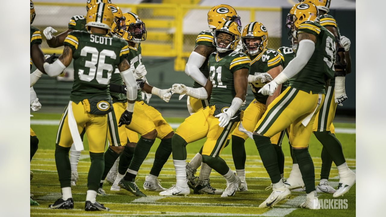 Packers defense forces four turnovers in 26-20 win over Dolphins Wisconsin  News - Bally Sports