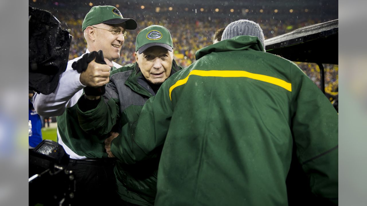 Packers legend Bart Starr exemplary both on, off the field